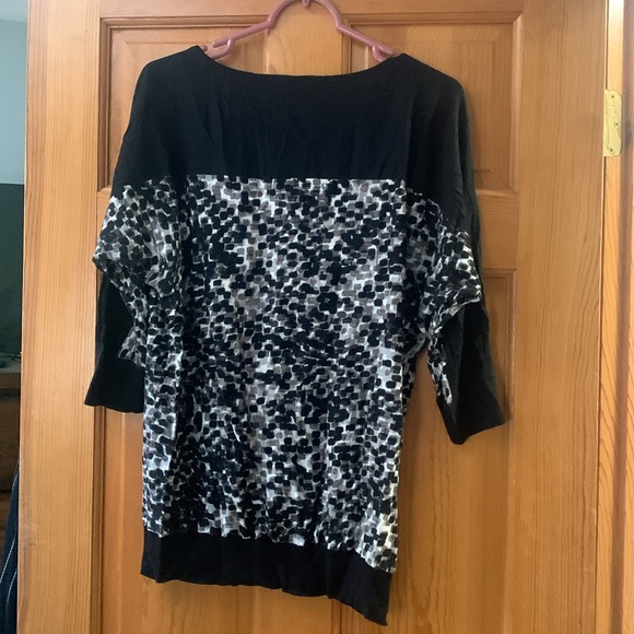 Ann Taylor Sweater - Size L - Picture 3 of 3